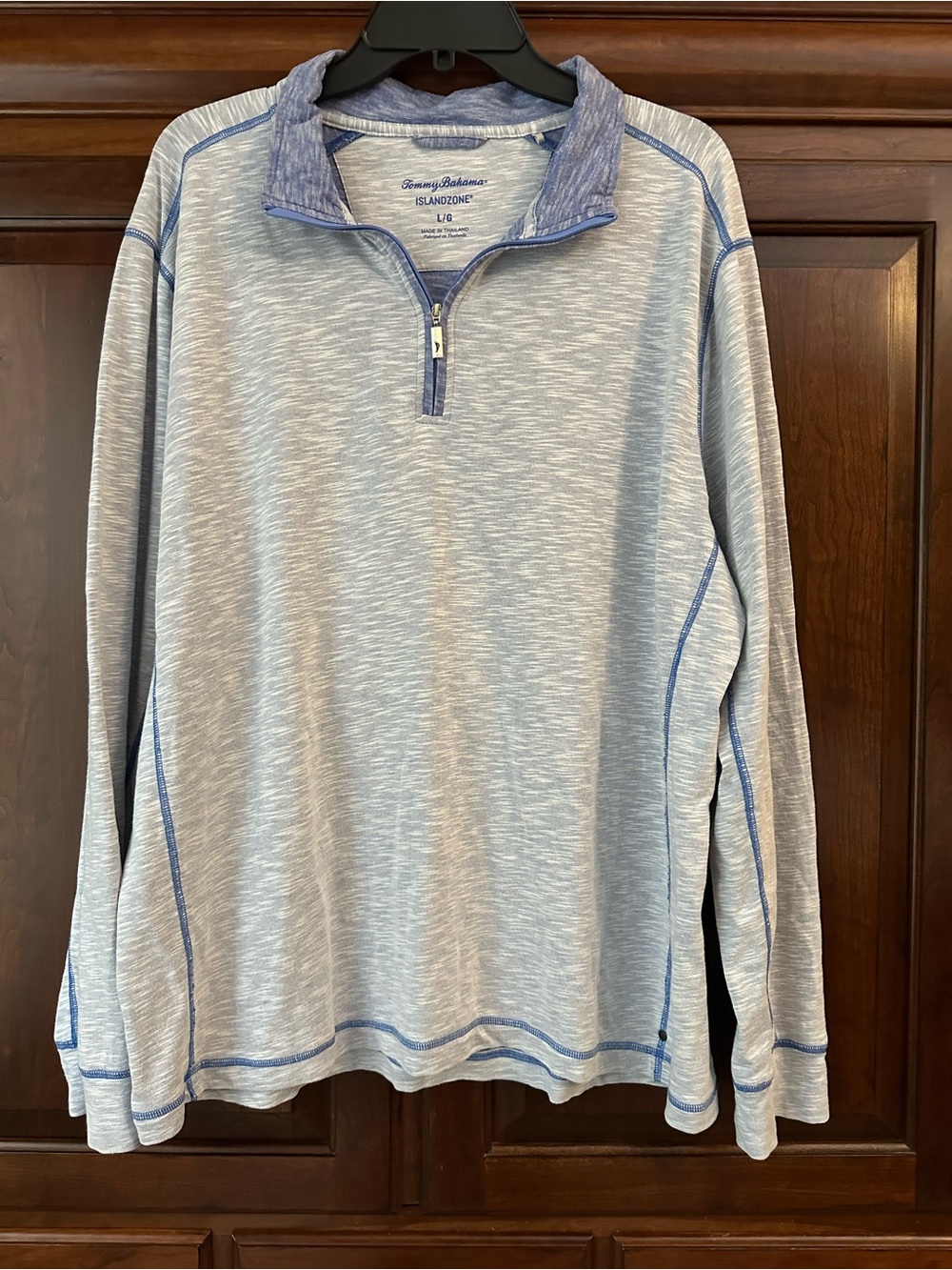 Tommy Bahama Light Gray Men’s 1/4-Zip Pullover with Blue Trim